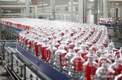 低調的調味王者 一瓶幾塊錢的醬油，如何鑄就超越娃哈哈的品牌帝國